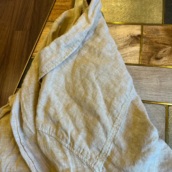 Tahari 100% linen long sleeve tunic excellent condition - Picture 8 of 10